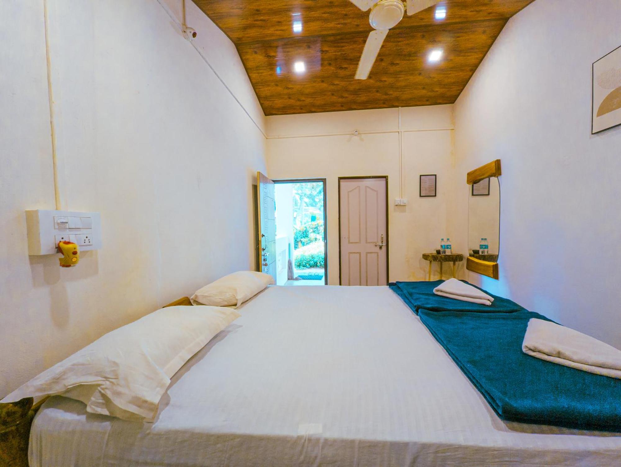 Sunset Cafe Beach Stay Gokarna  Exterior photo